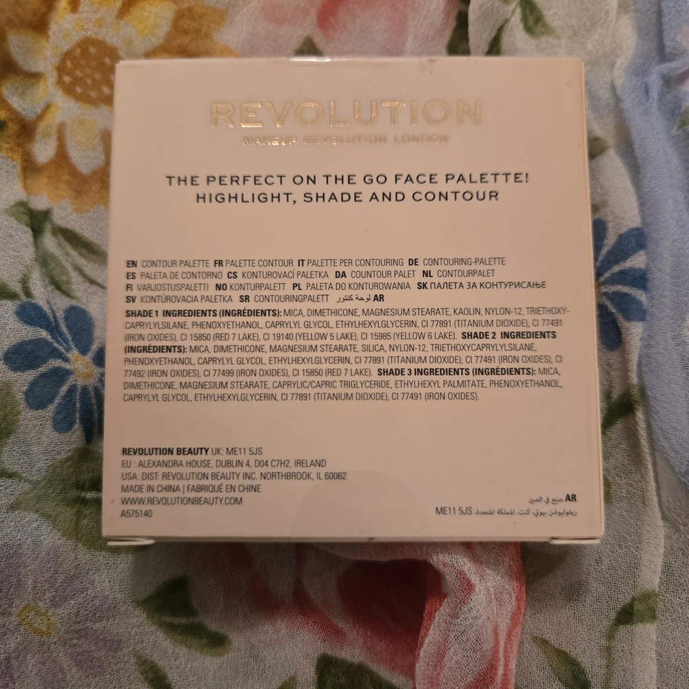 Makeup Revolution London Contour Powder Compact - Fair Shade